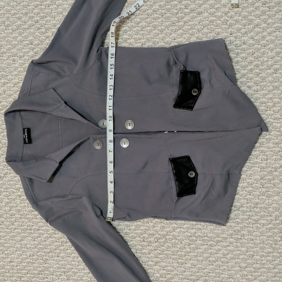 Schwiing Blazer - Picture 11 of 17